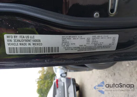 2022 Jeep Compass Latitude Lux 4X4 from USA, damaged, VIN 3C4NJDFB0NT180836